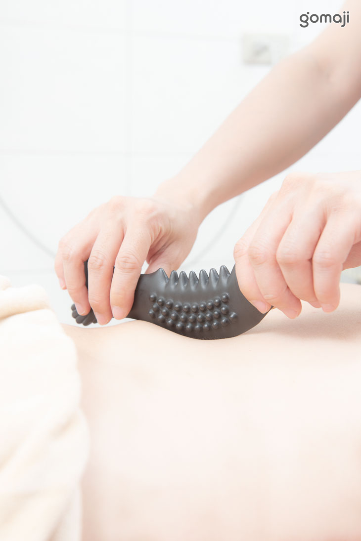 大魚背部順氣舒筋肌肉放鬆