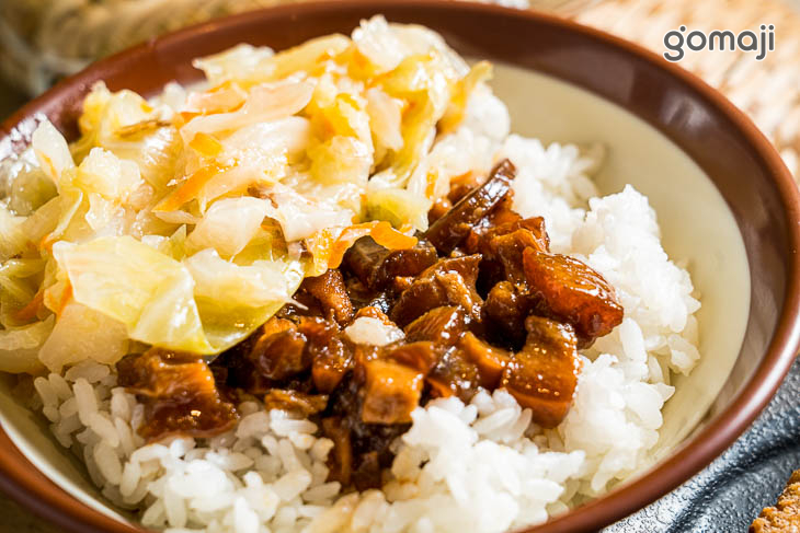 炸三鮮飯（排骨、蝦捲、雞丁）