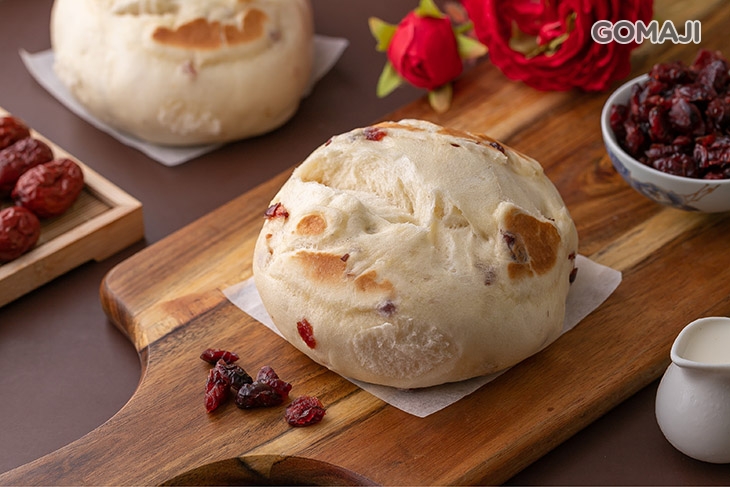 蔓越莓雞蛋牛奶開花饅頭