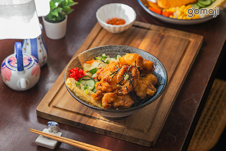唐揚炸雞丼