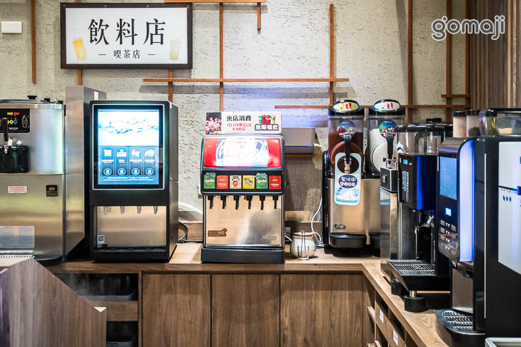 吃到飽自助吧