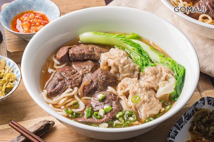 餛飩牛肉麵