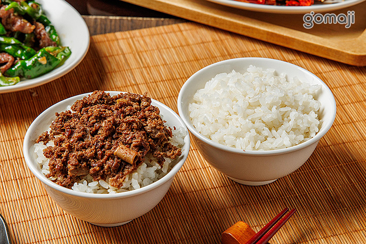 牛肉燥飯