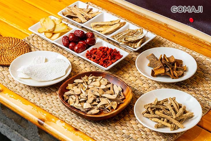 牛奶埔(羊奶頭)燉雞湯