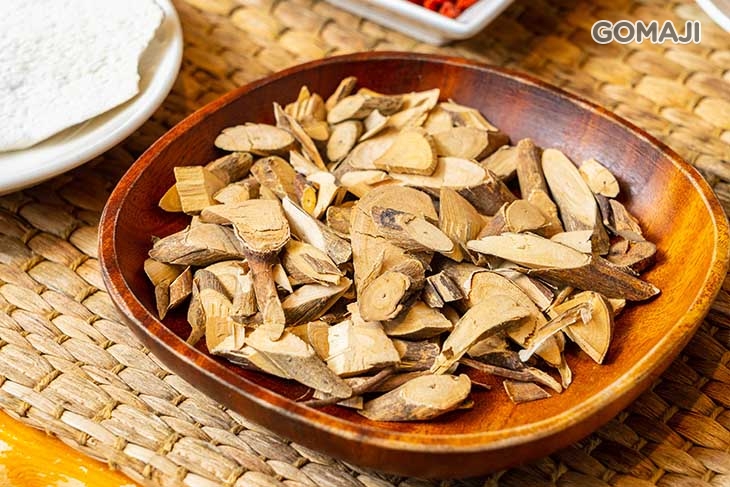 牛奶埔(羊奶頭)燉雞湯