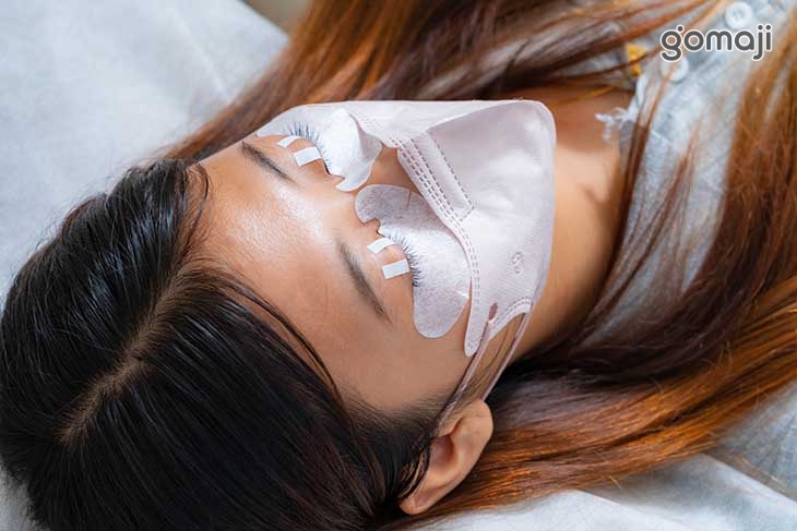 貼膠原蛋白眼膜