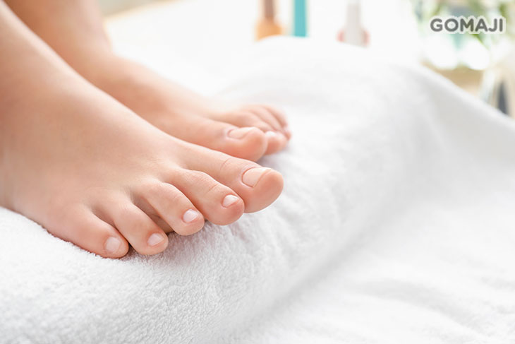 C.潔淨足部深層去足繭保養SPA