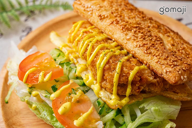 卡拉雞腿(蜂蜜芥末)乳酪燒餅