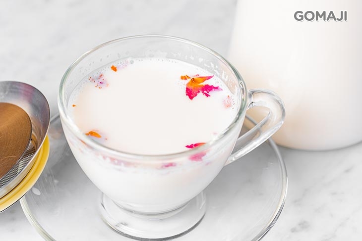 玫瑰奶茶(熱，季節限定)