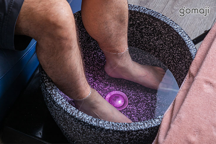 舒緩放鬆泡腳(同步肩頸按摩)