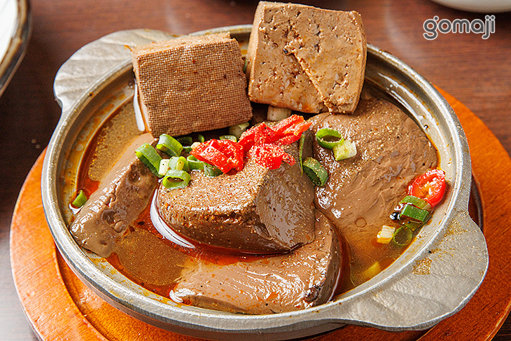 麻辣鴨血豆腐