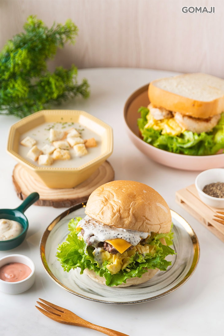  圓堡包（松露起士牛肉）