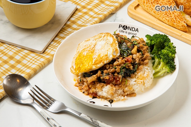 泰台式MAX打拋豬肉飯 