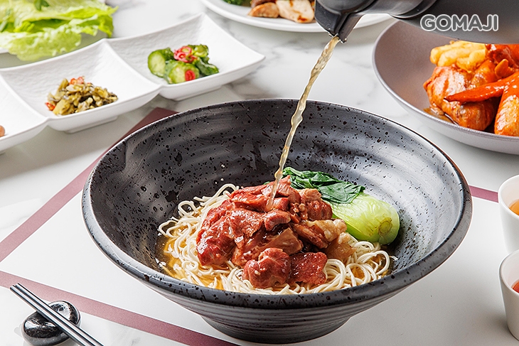 國王牛肉麵 