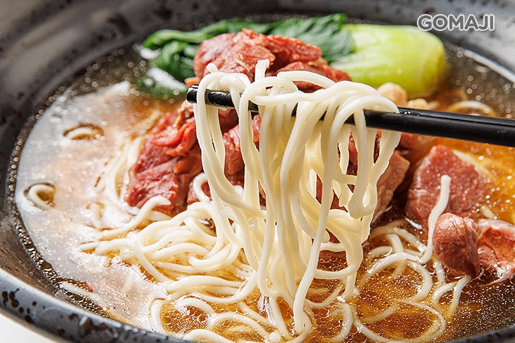 國王牛肉麵 