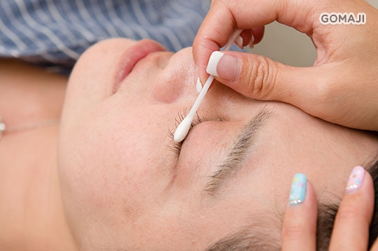 眼周和真睫毛清潔／睫毛嫁接