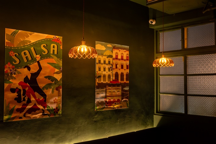AURA Cocktail Bar