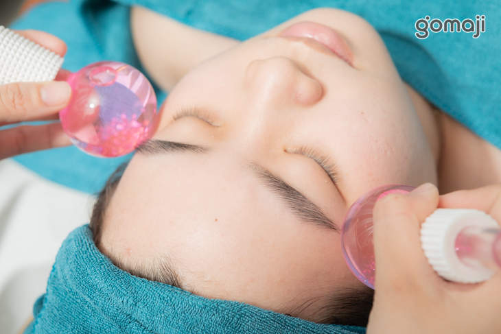 臉部按摩深層保養