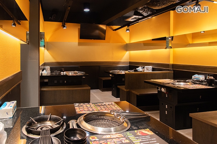 瓦崎燒烤火鍋(西門店)