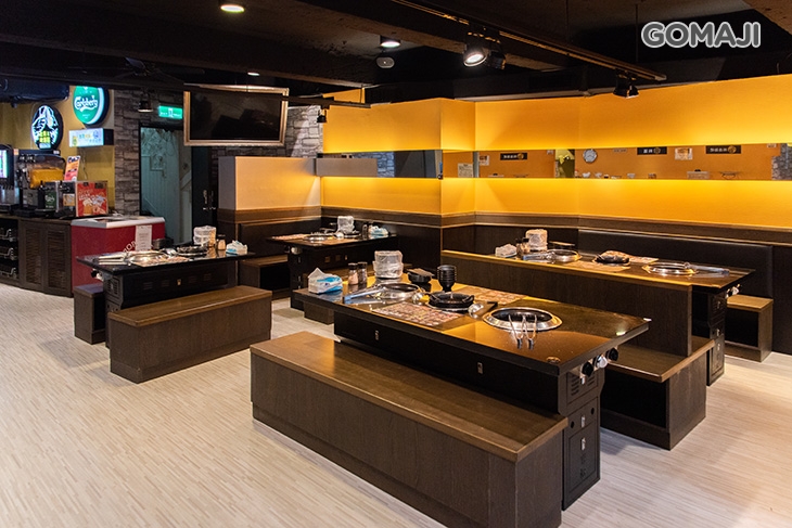 瓦崎燒烤火鍋(西門店)