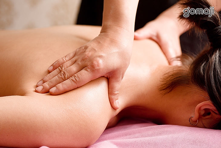 全身精油SPA(腿部舒壓+推出臀部笑肌+背+頭)