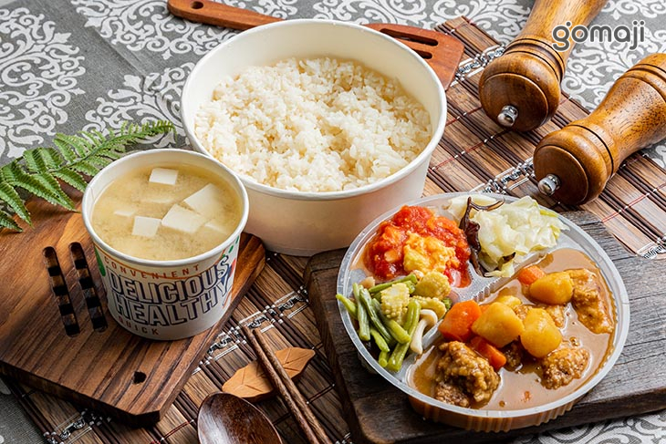 咖哩炸雞飯