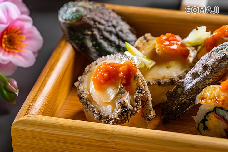 綺麗海鮮壽司捲五圈 + 佐鮑魚壽司三貫