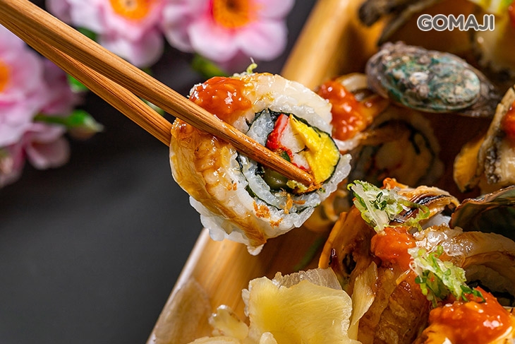 綺麗海鮮壽司捲五圈 + 佐鮑魚壽司三貫