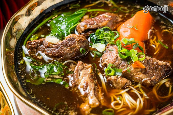 牛肉撈麵