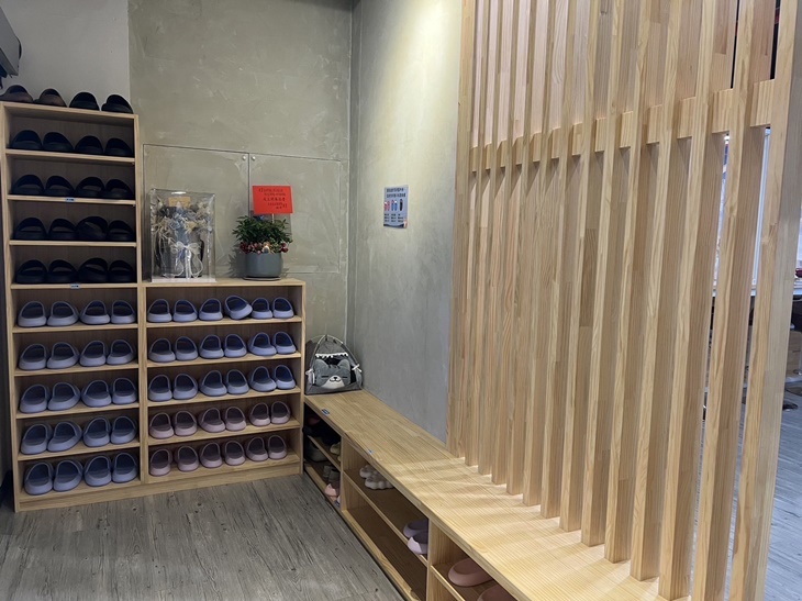 呼嚕基地貓咪桌遊咖啡廳