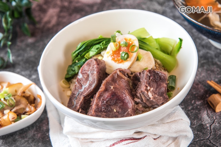 鳶尾火蔥原肉拌飯-牛