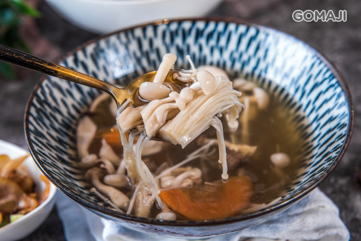 鳶尾火蔥原肉拌飯-牛
