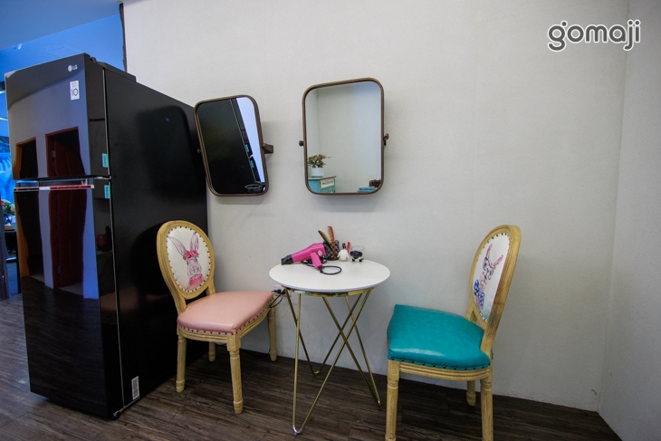 大腳ㄚ足體按摩