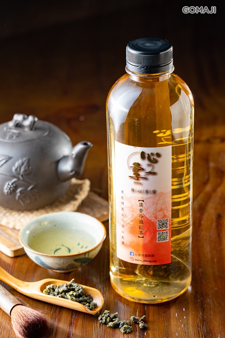 D.阿里山冷泡茶家庭號(單瓶裝)〈清香冷泡茶/烏龍冷泡茶 2選1(1000ml)〉