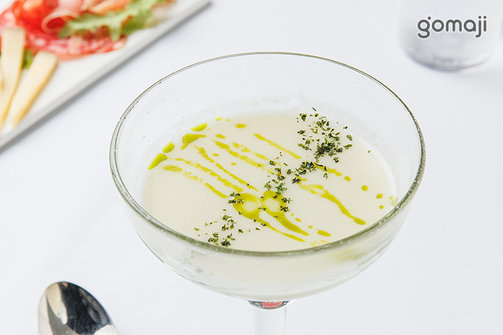 絲絨白花椰菜湯