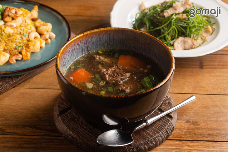 紅燒牛肉湯