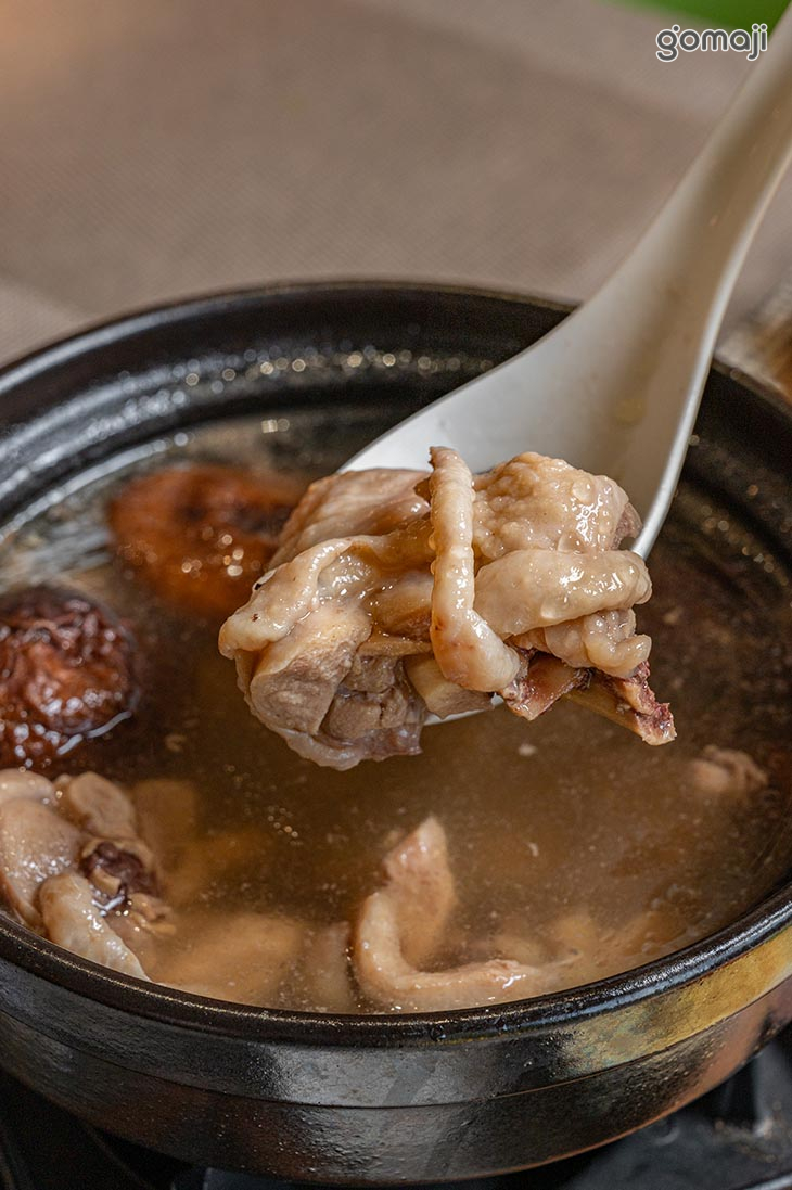 香菇雞湯+古早味乾麵