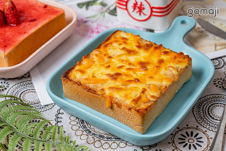 鮪魚焗烤厚吐司