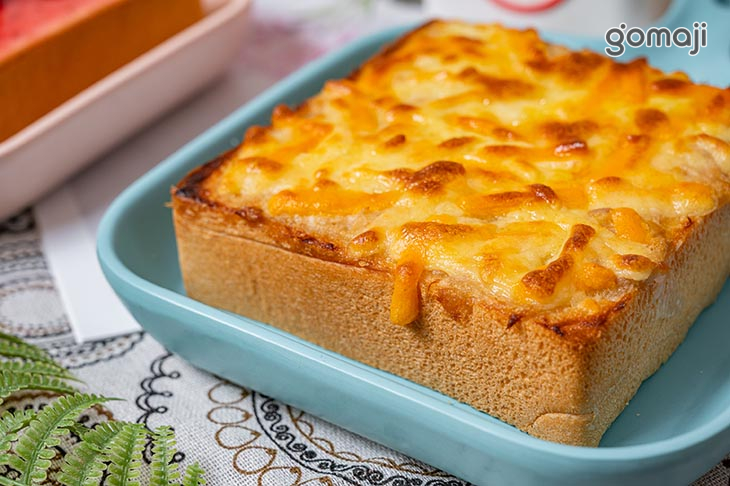 鮪魚焗烤厚吐司