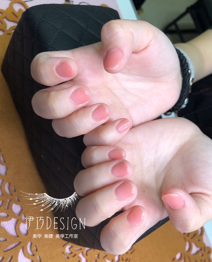 手部凝膠美甲