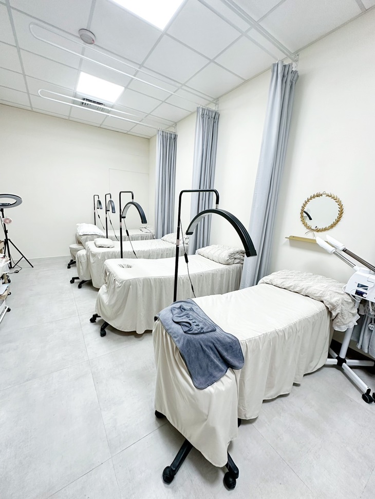 伊巧美學×指睫顏究所