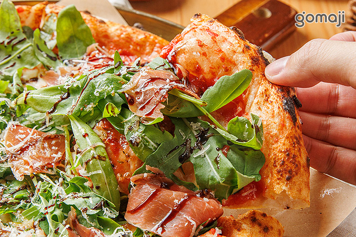 生火腿與芝麻葉