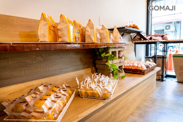 恬新麵包鮮果汁