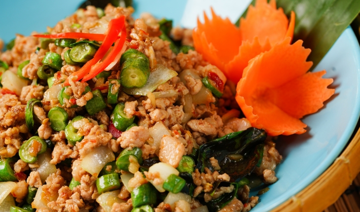 打拋碎豬肉餐盒