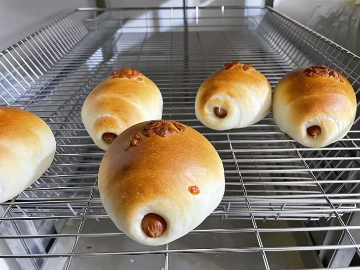 TDB 傳統甜點麵包店