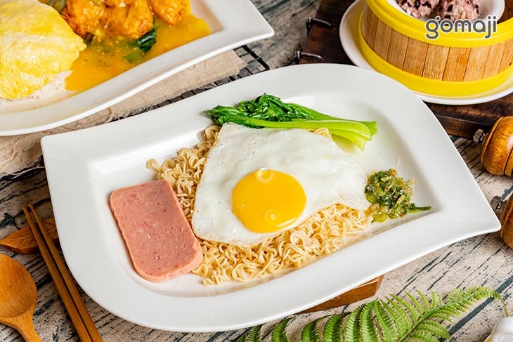 餐肉蛋撈丁