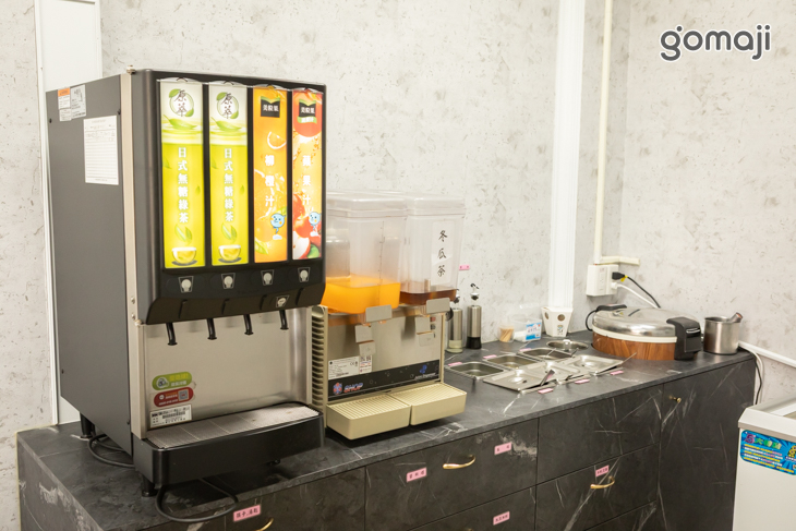 台越複合式小火鍋、河粉