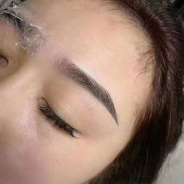 精緻立體訂製紋繡~擬真漂霧眉