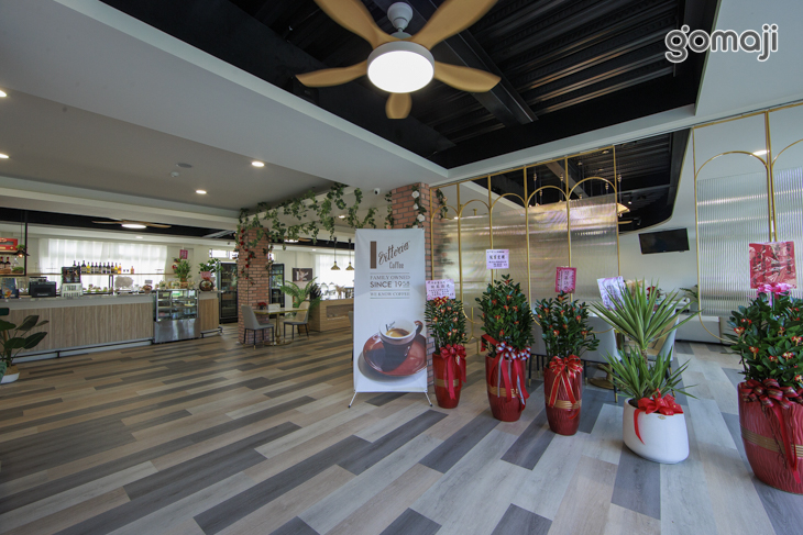 The White Paris白宮渡假飯店-午桑餐酒館