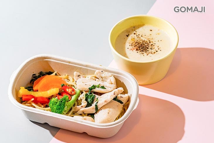 奶油白醬+嫩雞胸+圓直麵+主廚濃湯